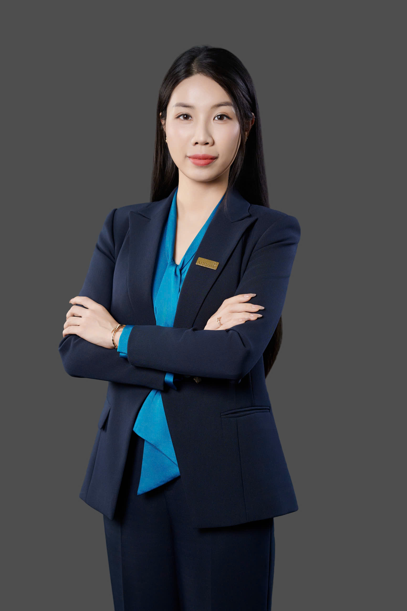 Bà Nguyễn Thùy Linh