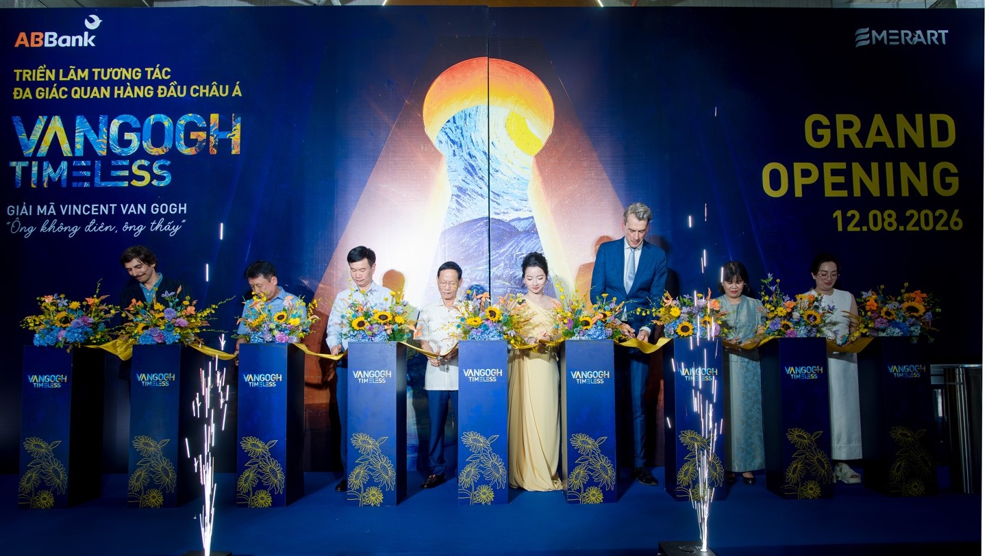 Triển lãm bản quyền Van Gogh Timeless khai mạc: Lần đầu tiên Việt Nam có một triển lãm nghệ thuật đa giác quan vượt chuẩn mực quốc tế